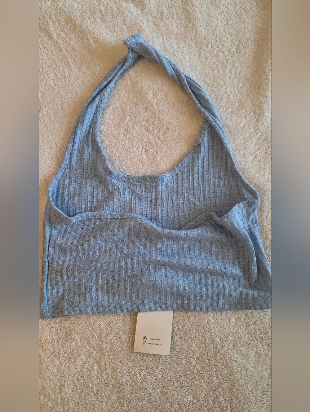 SHEIN & ROMWE bundle (Two Tops) - Picture 4 of 8